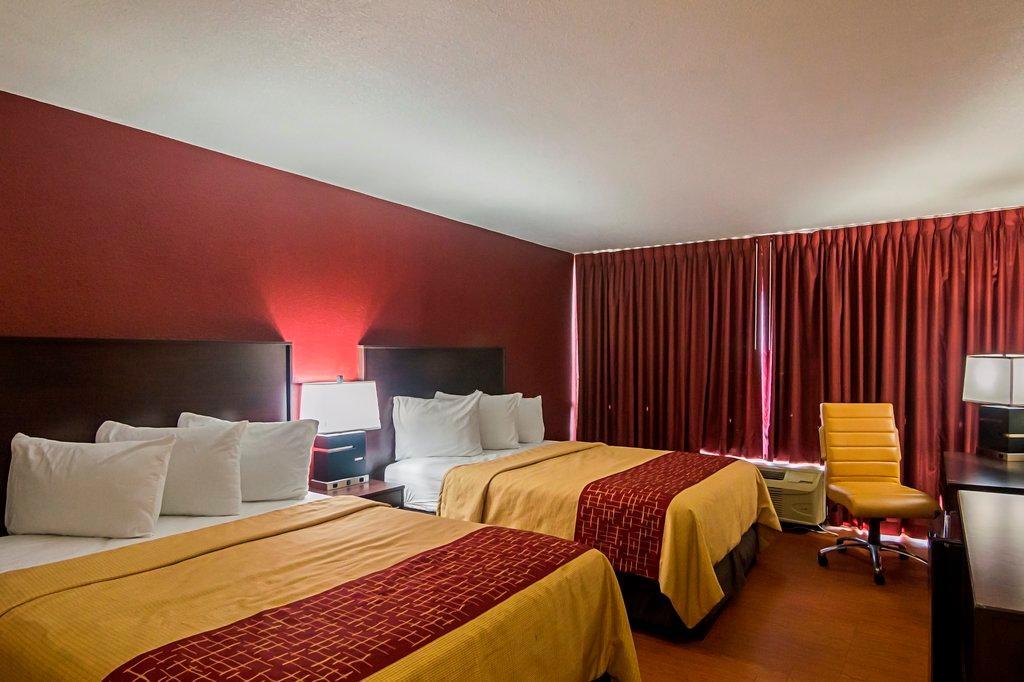 Red Roof Inn Lubbock Bagian luar foto