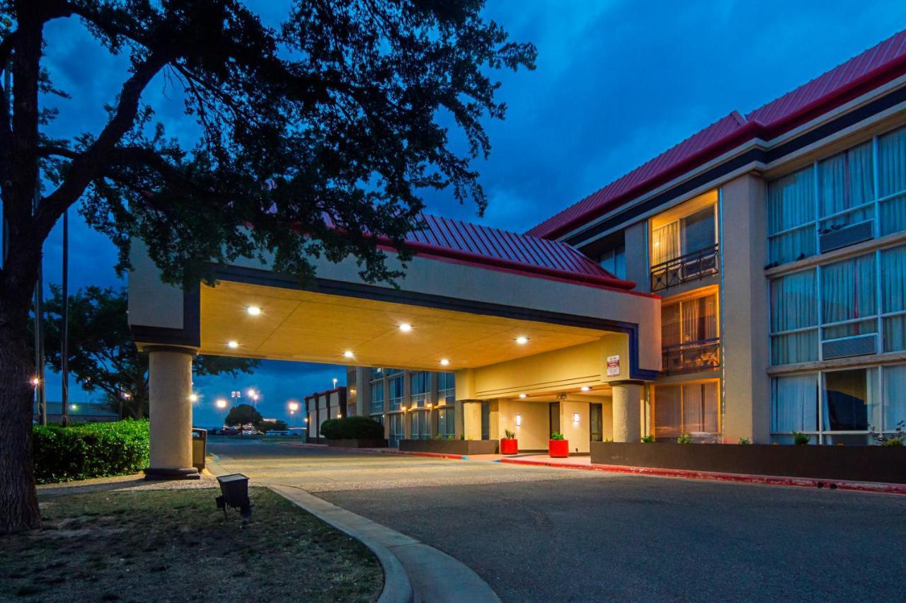 Red Roof Inn Lubbock Bagian luar foto