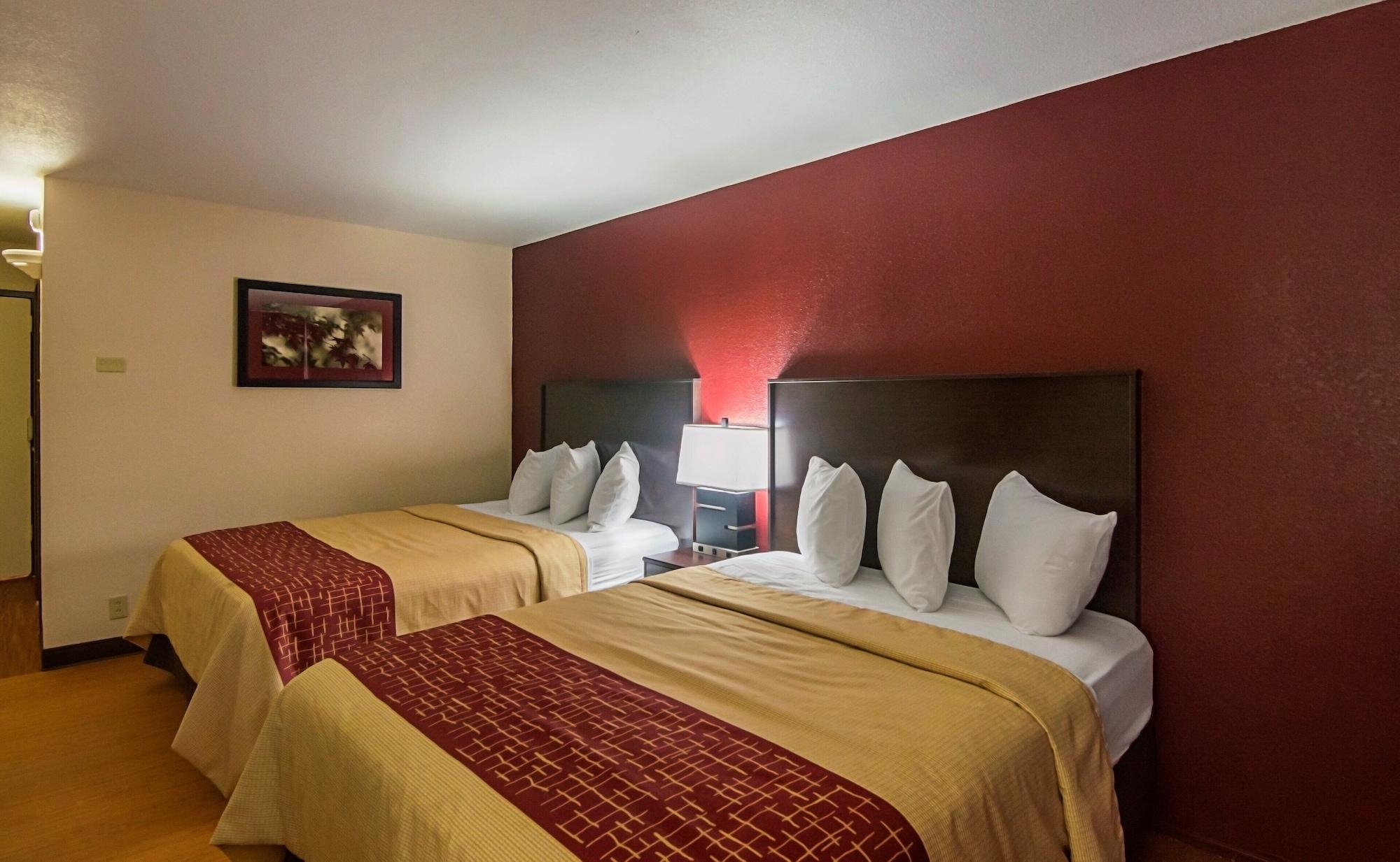 Red Roof Inn Lubbock Bagian luar foto
