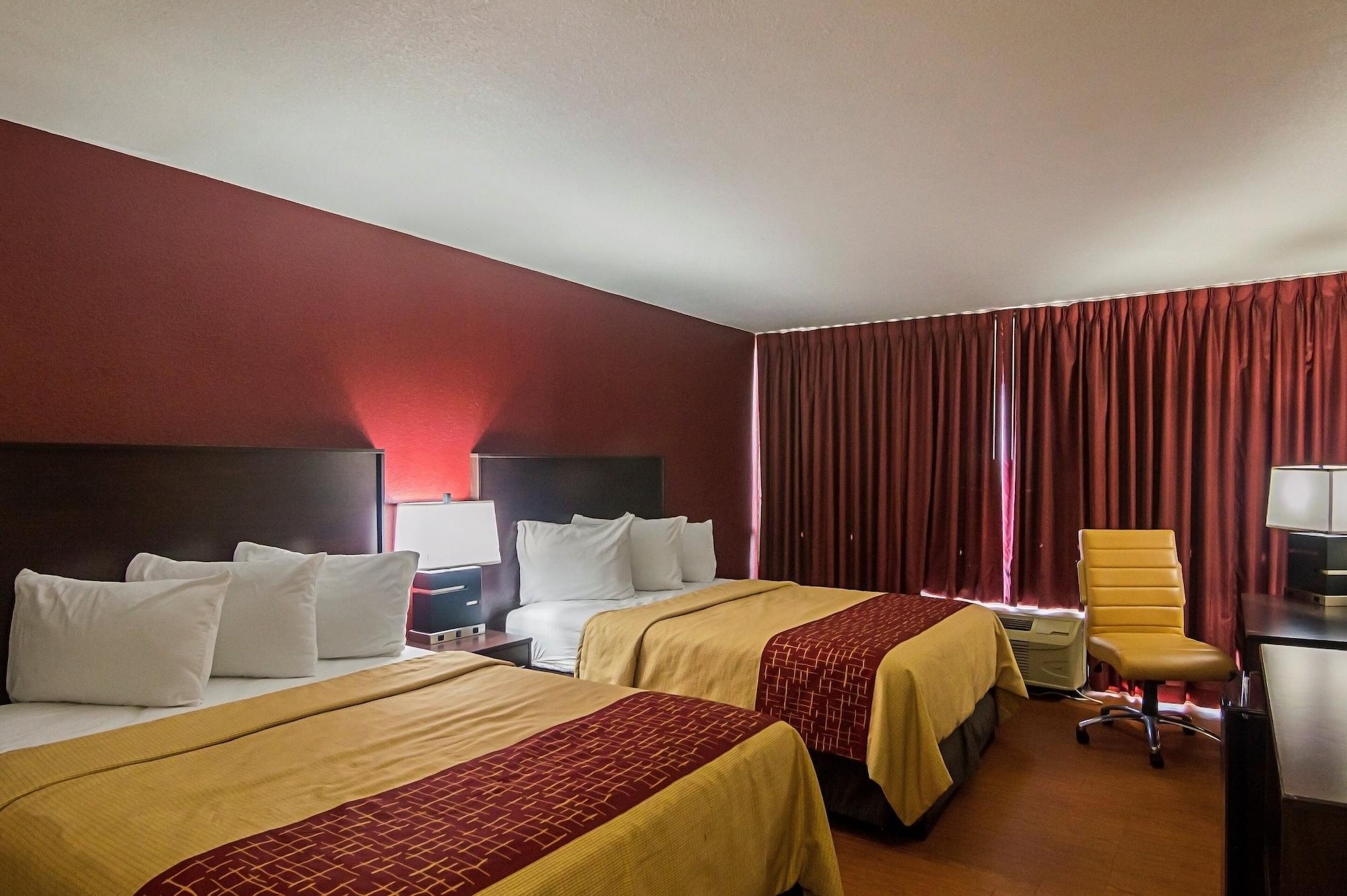 Red Roof Inn Lubbock Bagian luar foto