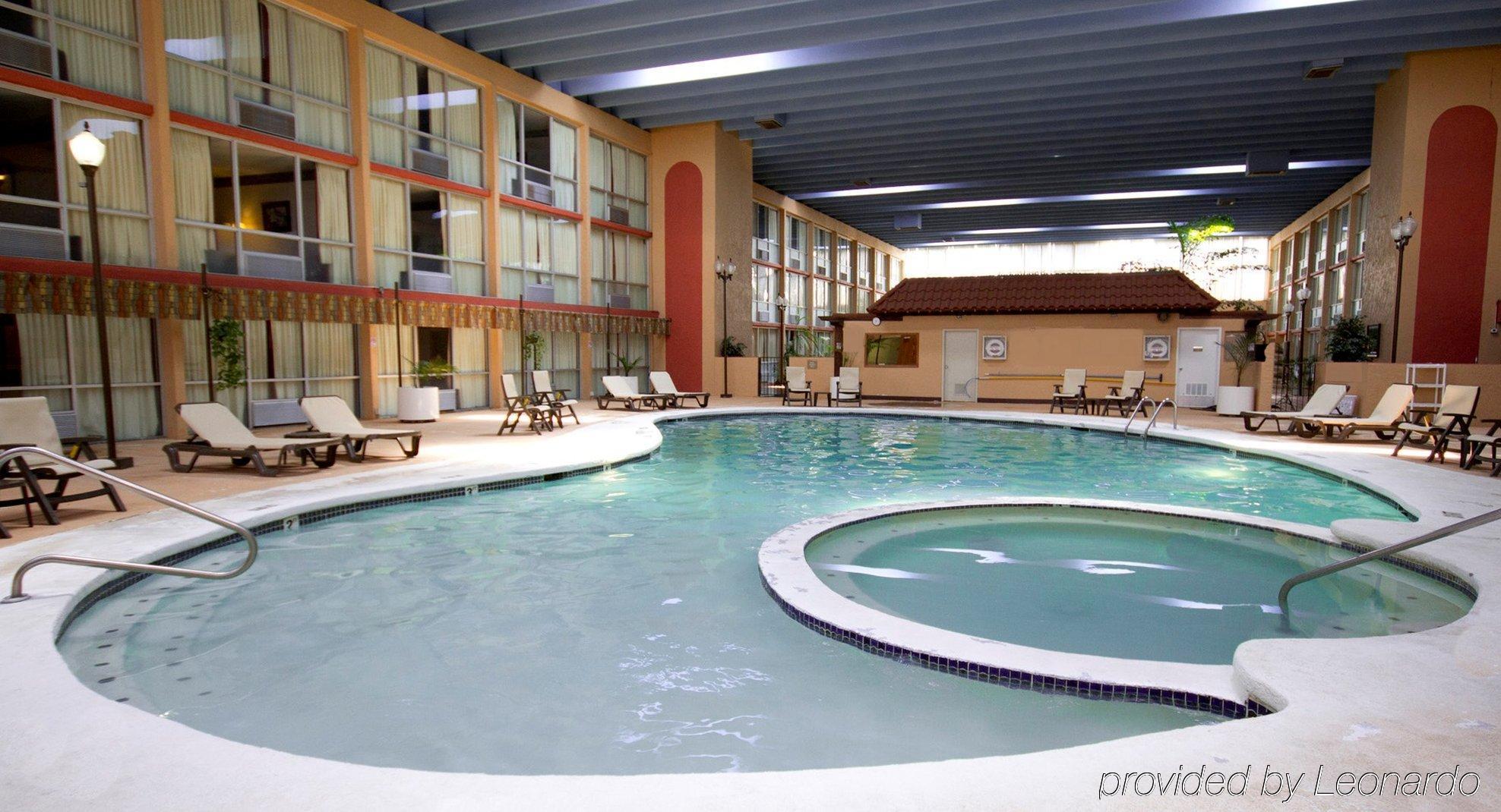 Red Roof Inn Lubbock Bagian luar foto