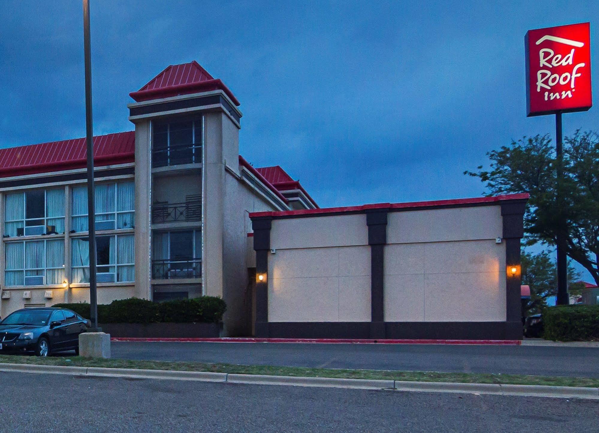 Red Roof Inn Lubbock Bagian luar foto